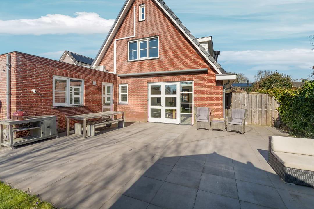 Foto 2 van Thijencamp 11