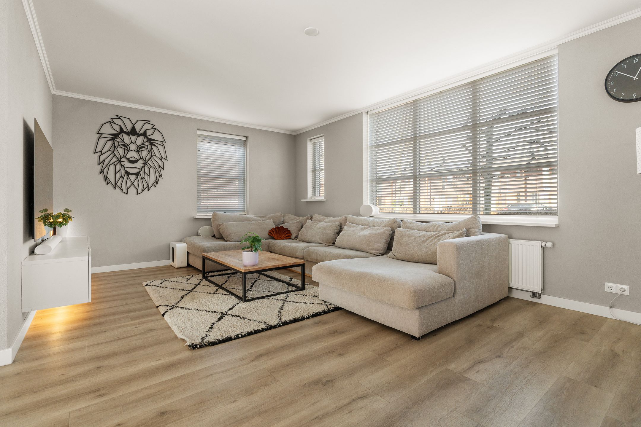 Foto 3 van Thijencamp 11