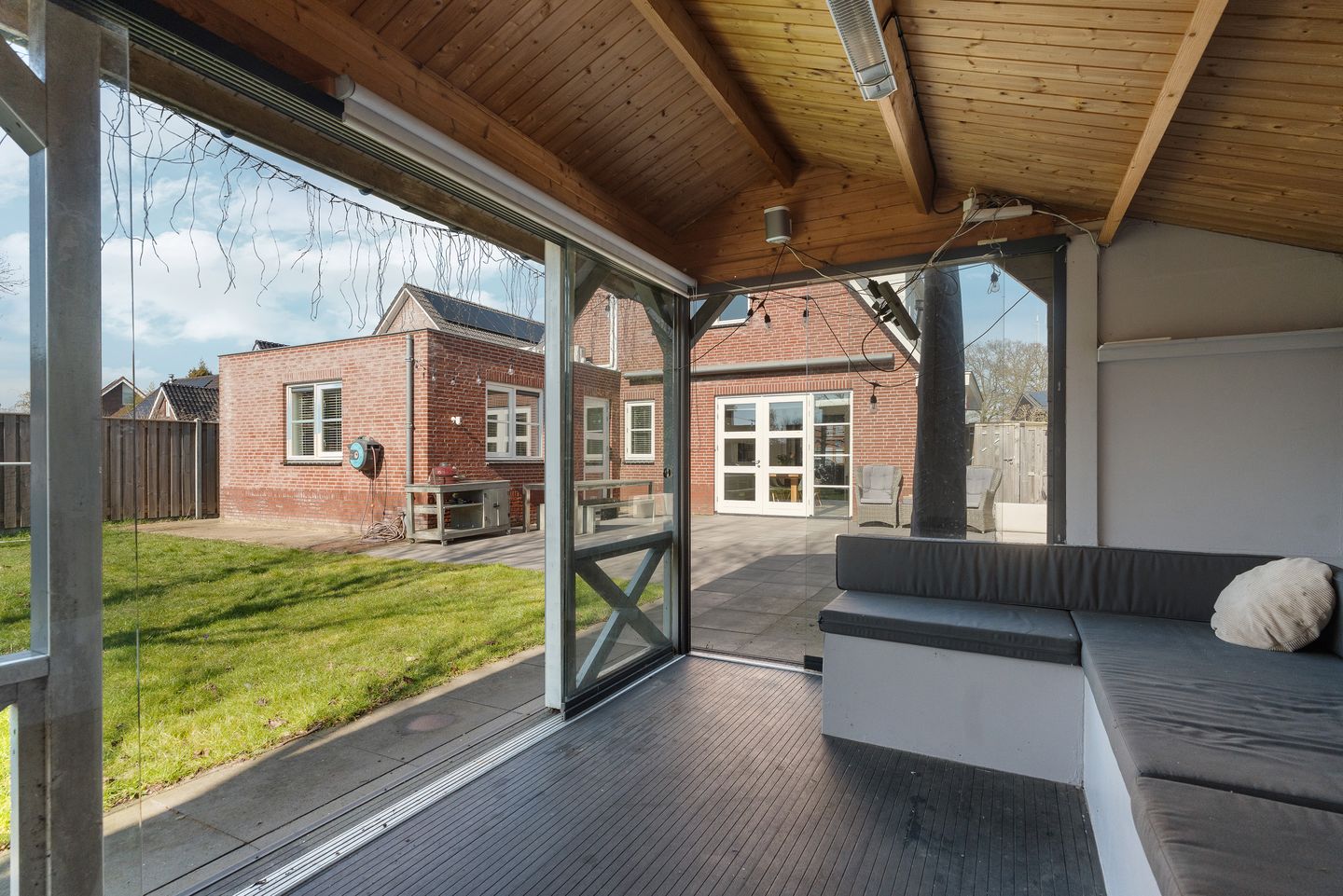 Foto 50 van Thijencamp 11