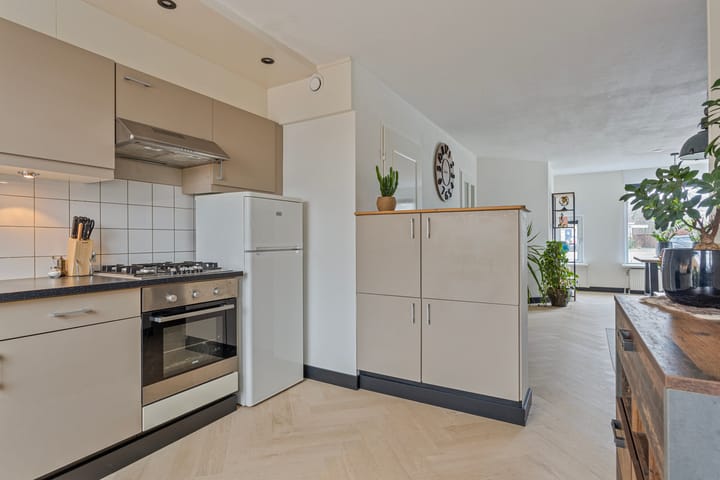 Photo 14 of Stadsbroek 87