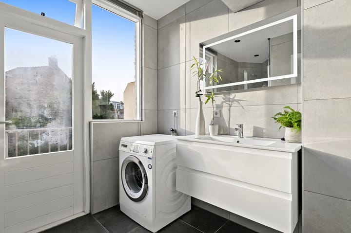 Foto 9 van Schlegelstraat 128