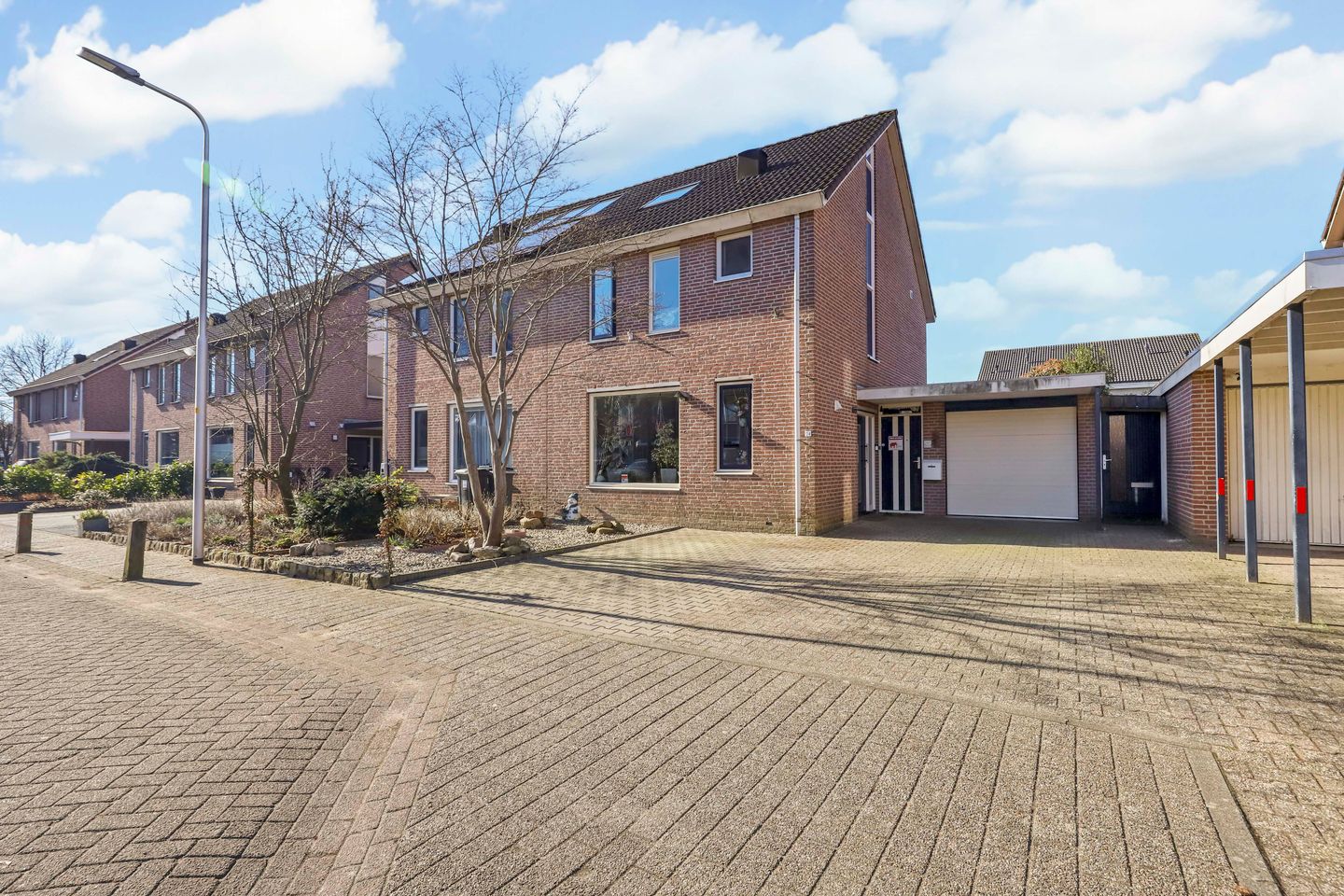 Foto 1 van Koelhuisstraat 24