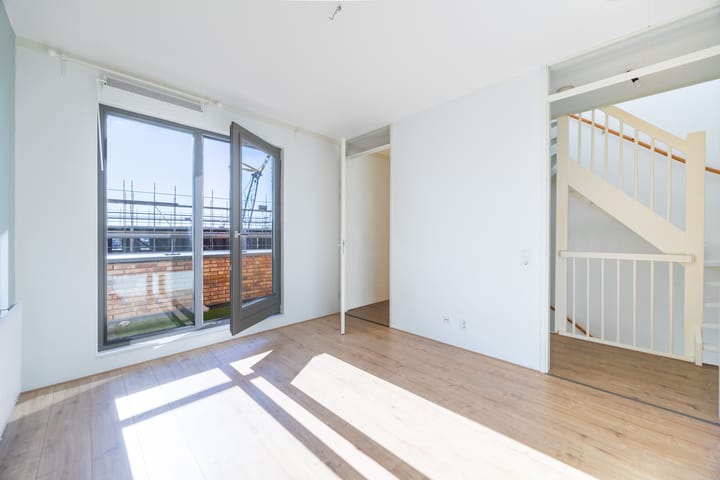 Foto 16 van Treubstraat 10-F010