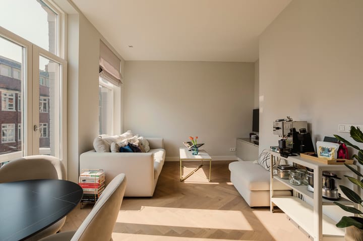 Foto 4 van Tweede Helmersstraat 2-2