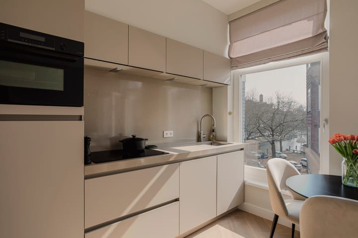 Foto 10 van Tweede Helmersstraat 2-2