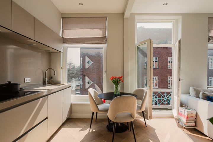 Foto 12 van Tweede Helmersstraat 2-2