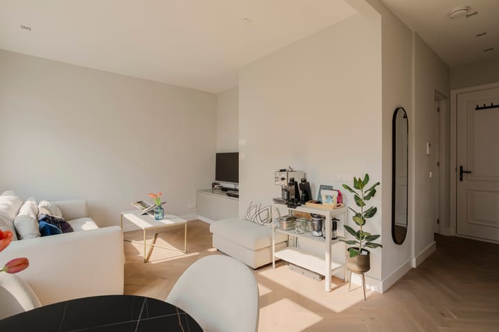 Foto 14 van Tweede Helmersstraat 2-2