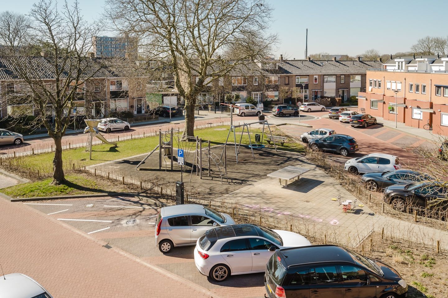 Foto 35 van Koningin Beatrixplein 11