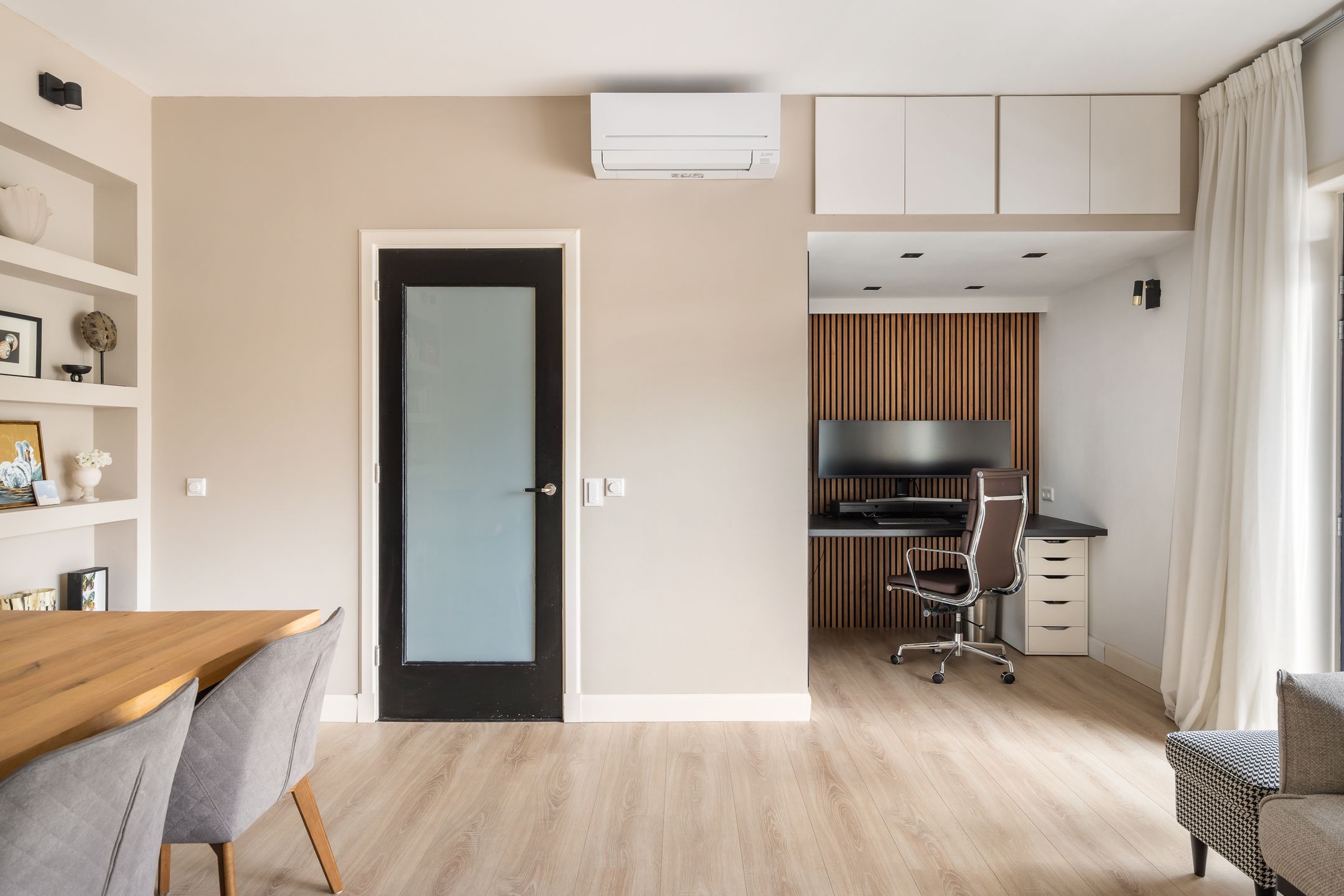 Photo 9 of Rochussenstraat 137-C