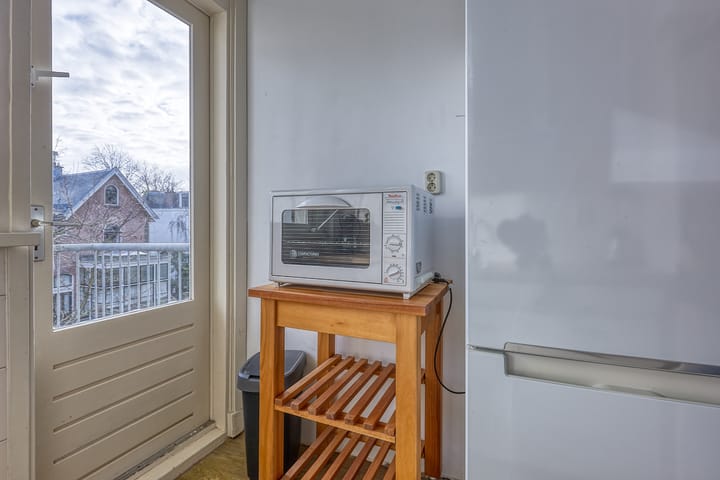 Photo 11 of Kanaalweg 81