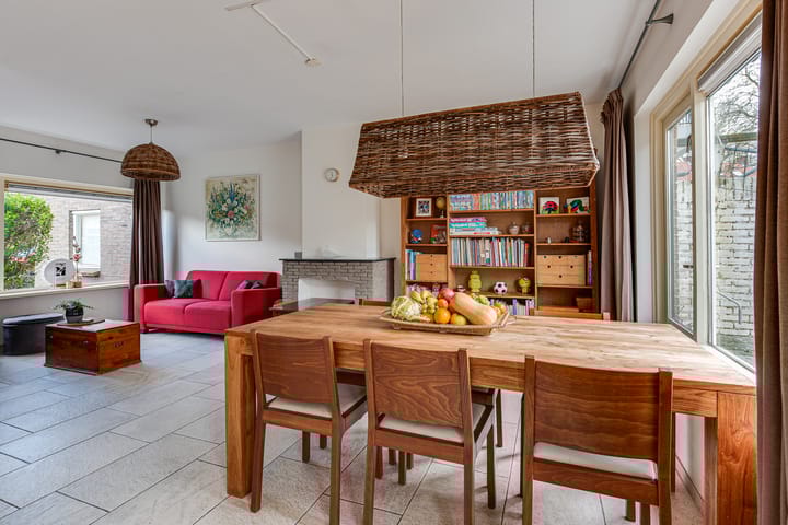 Photo 10 of Vennecoolstraat 13