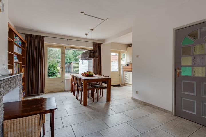 Photo 12 of Vennecoolstraat 13