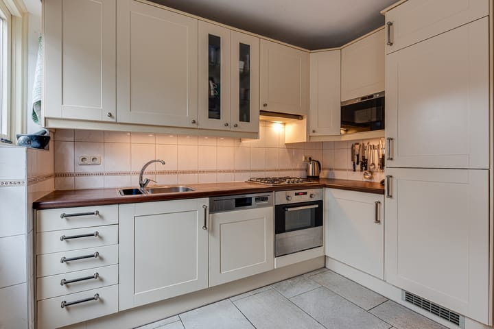 Photo 13 of Vennecoolstraat 13