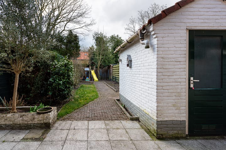 Photo 14 of Vennecoolstraat 13