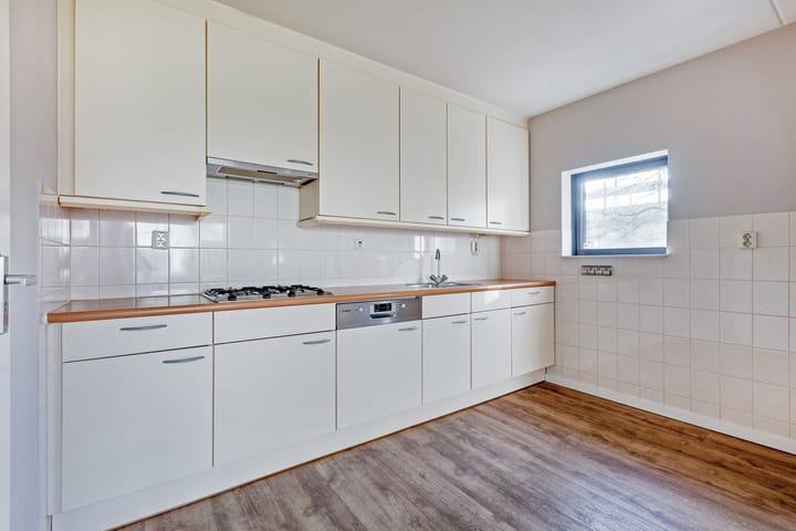 Foto 14 van Valkenaerhof 60