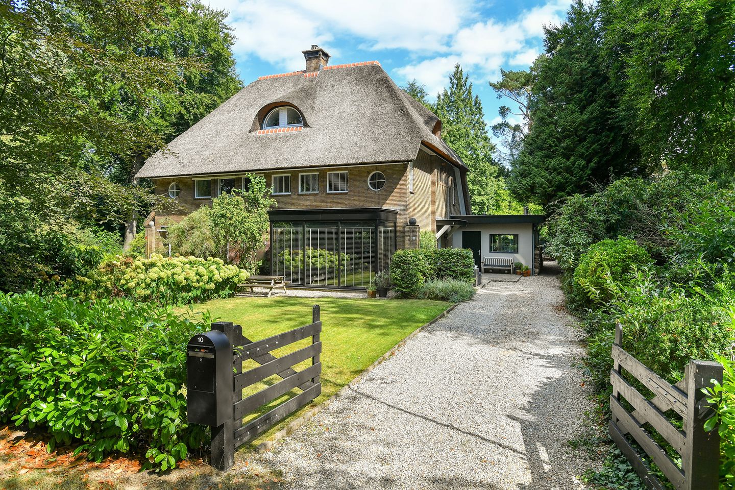 Foto 44 van Kabeljauwallee 10