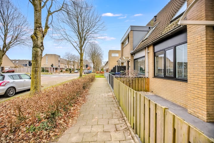 Foto 33 van Glenn Millerweg 113