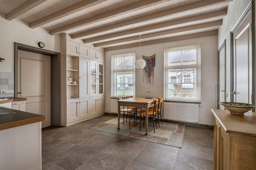 Photo 37 of Vaarselstraat 95