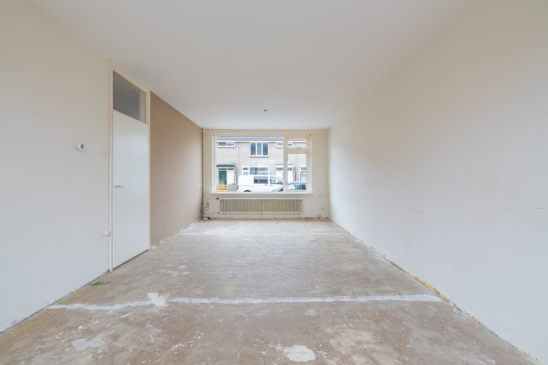 Foto 8 van Dolfijnstraat 47