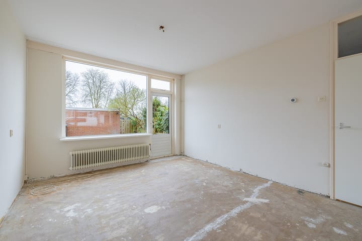 Foto 11 van Dolfijnstraat 47