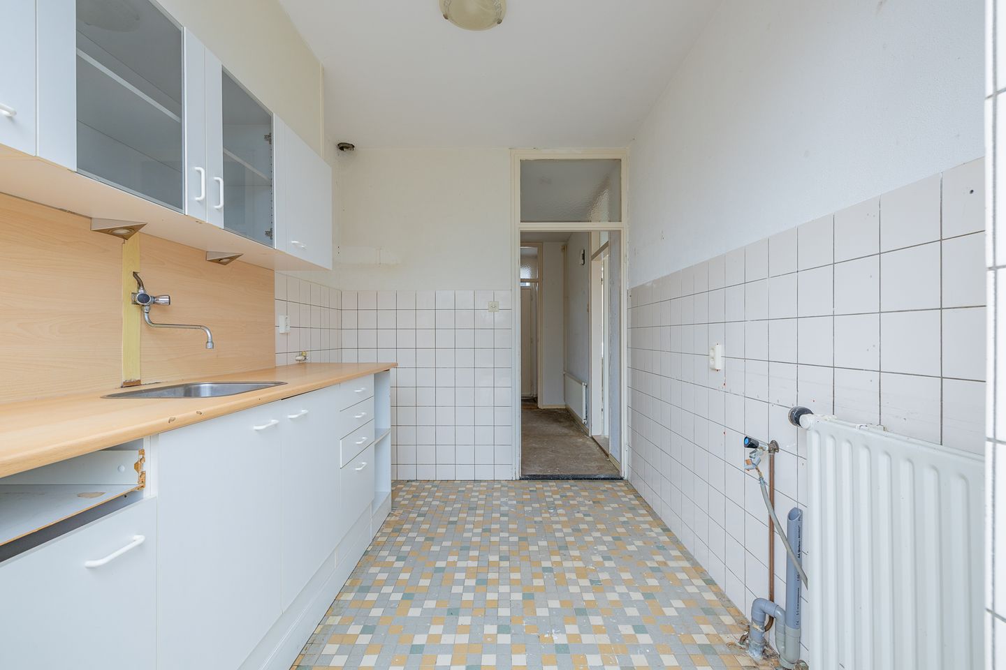 Foto 14 van Dolfijnstraat 47