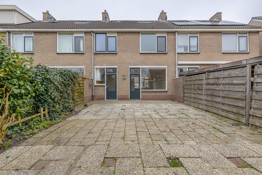 Foto 17 van Dolfijnstraat 47