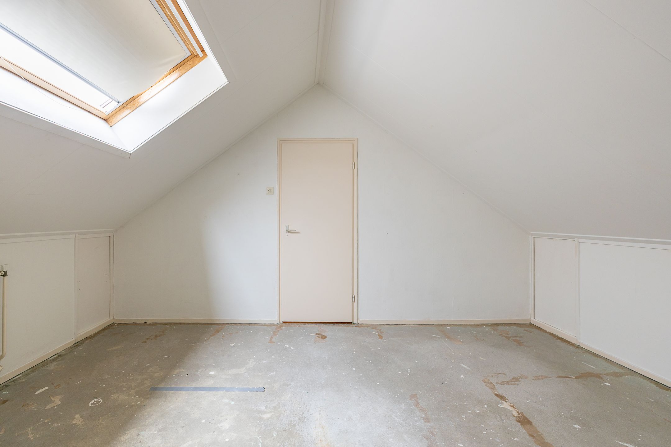 Foto 33 van Dolfijnstraat 47