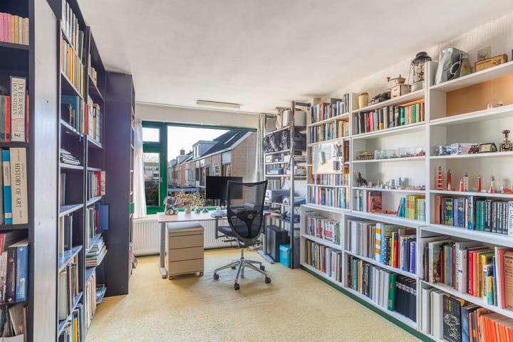 Foto 36 van Lijsterlaan 106