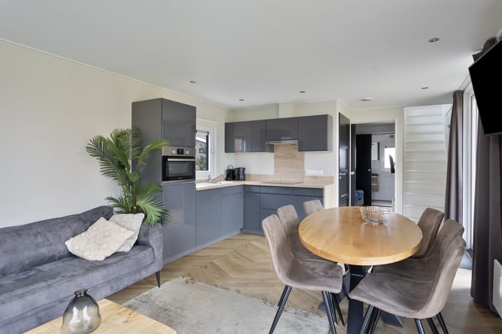 Foto 10 van van Haestrechtstraat 24-280