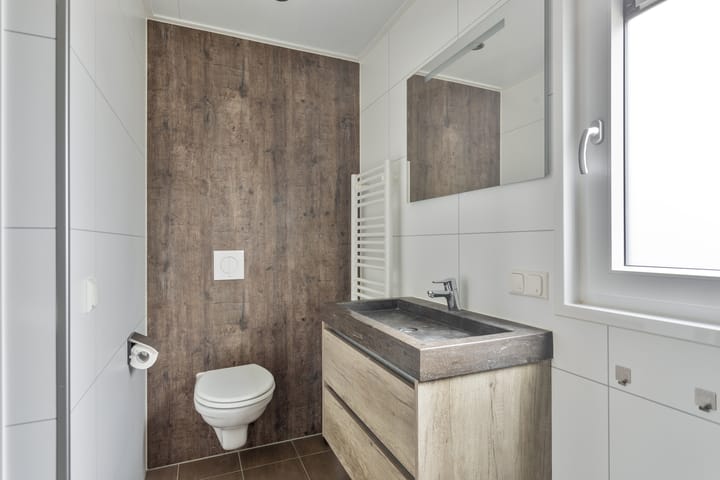 Foto 15 van van Haestrechtstraat 24-280