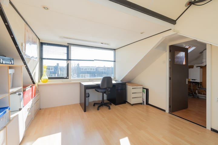 Photo 24 of Teylingerweg 20