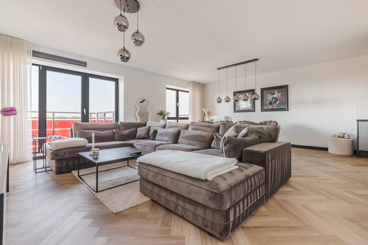 Foto 9 van Geert Groteplein 92