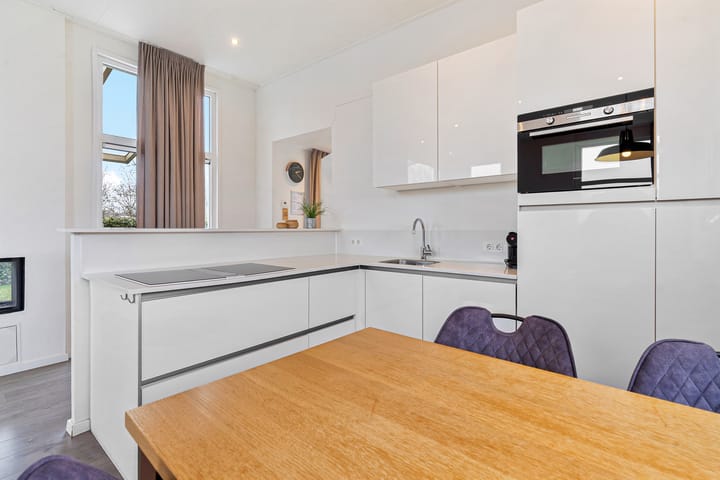 Photo 8 of Valkenburgerweg 128-V250