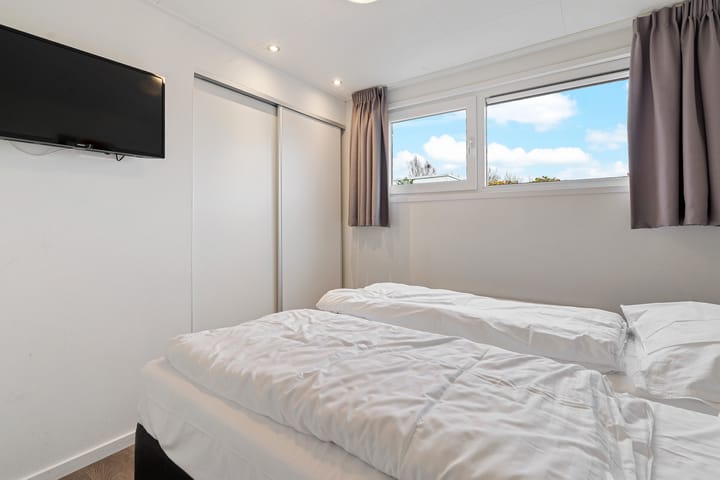 Photo 15 of Valkenburgerweg 128-V250