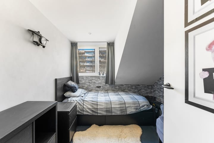 Foto 32 van Van Renesseborch 49