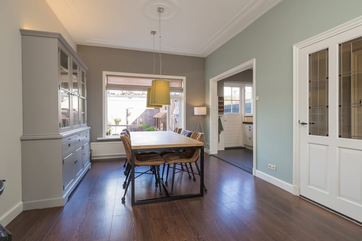 Foto 10 van Charbonlaan 8