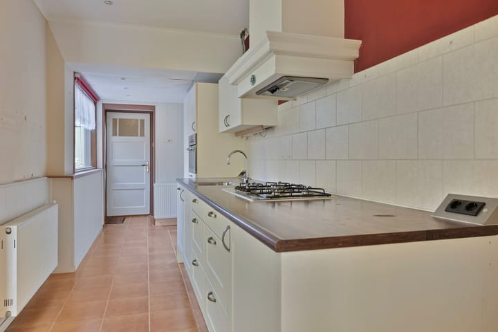 Foto 9 van Julianastraat 8