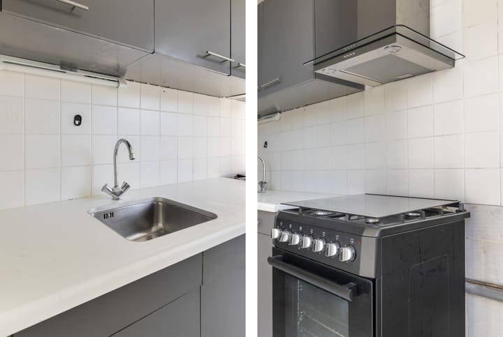 Photo 12 of Strick van Linschotenstraat 2