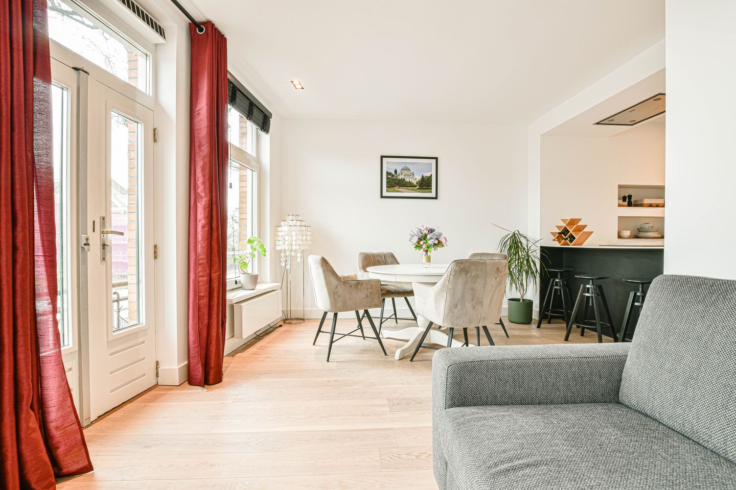 Photo 10 of Borneostraat 10-A1