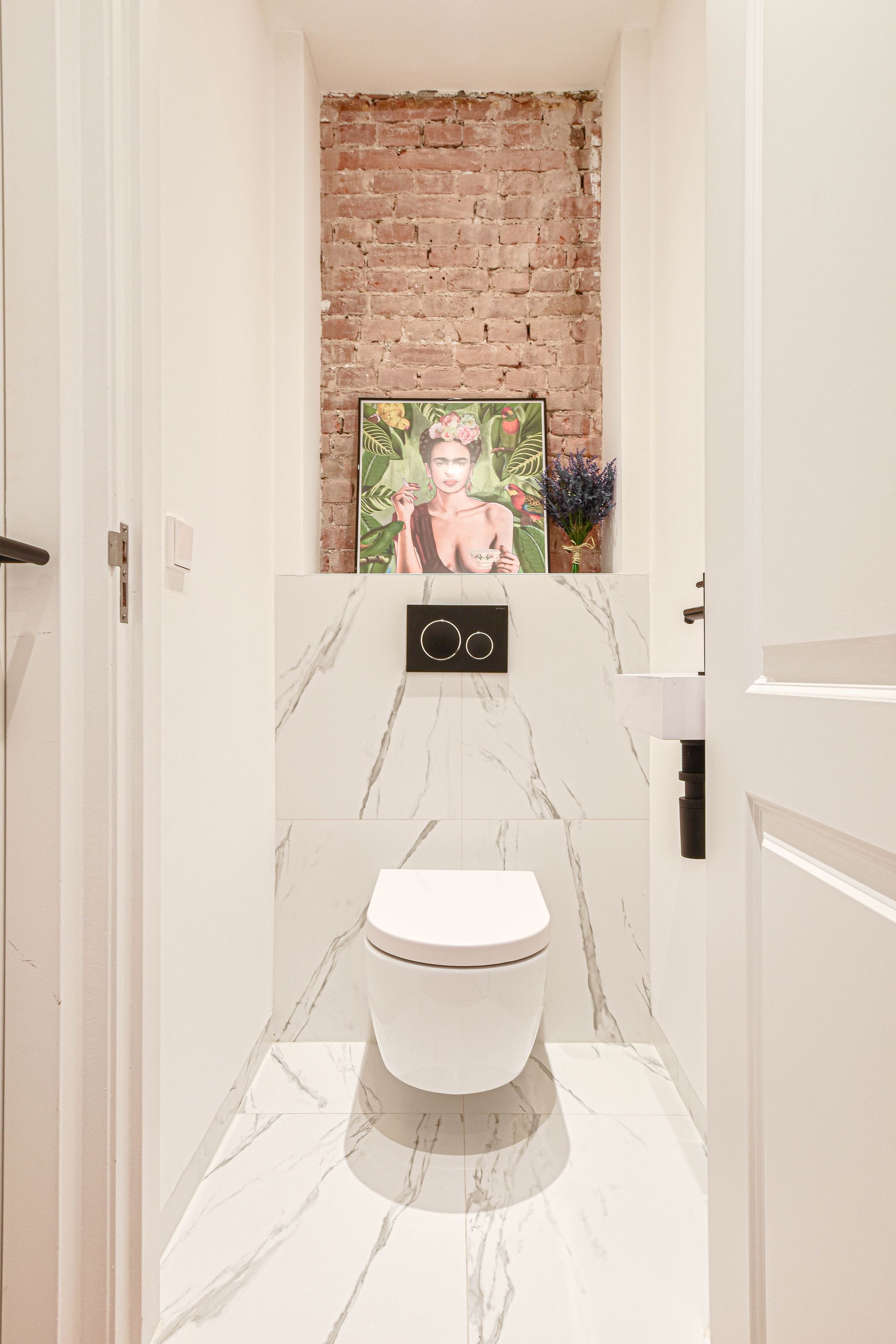 Photo 24 of Borneostraat 10-A1