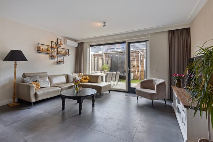 Foto 2 van Elzenseloop 89