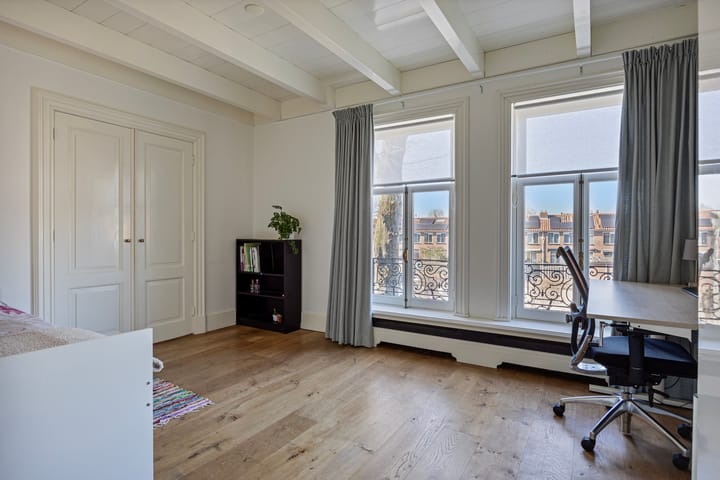 Foto 25 van Plesmanplantsoen 5