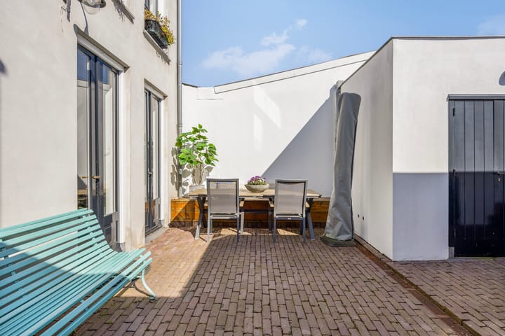 Foto 13 van Plesmanplantsoen 5