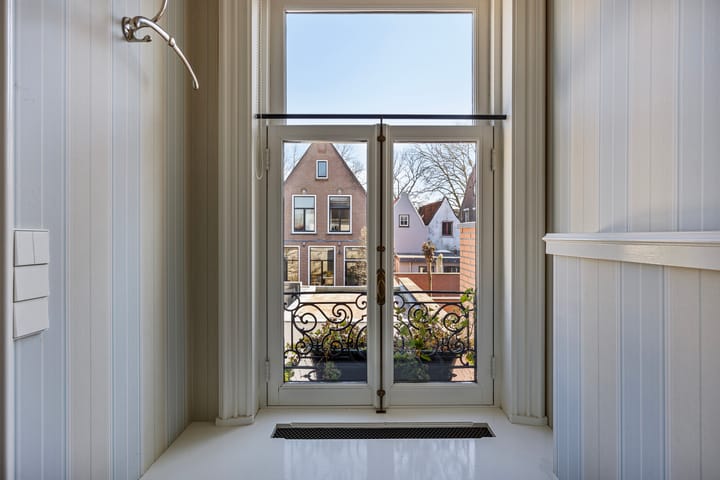 Foto 24 van Plesmanplantsoen 5