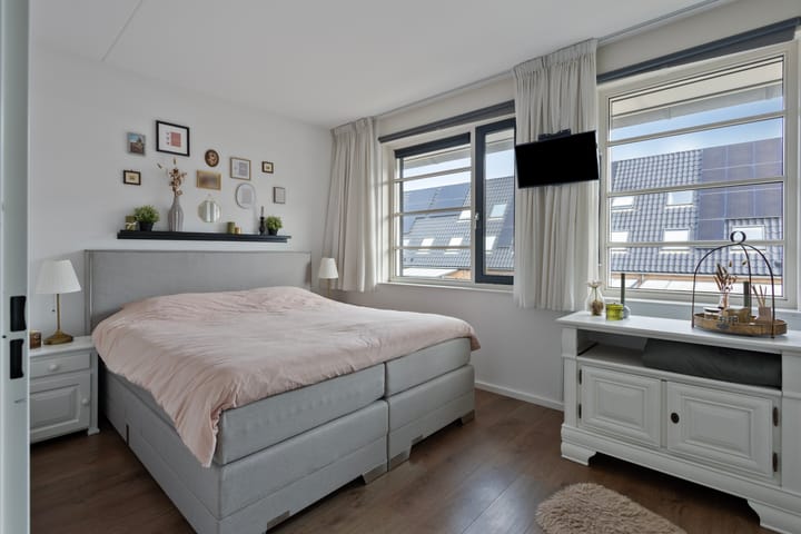 Foto 16 van Elzenseloop 89