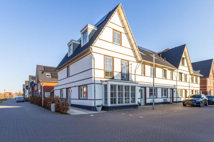 Foto 1 van IJskristal 17