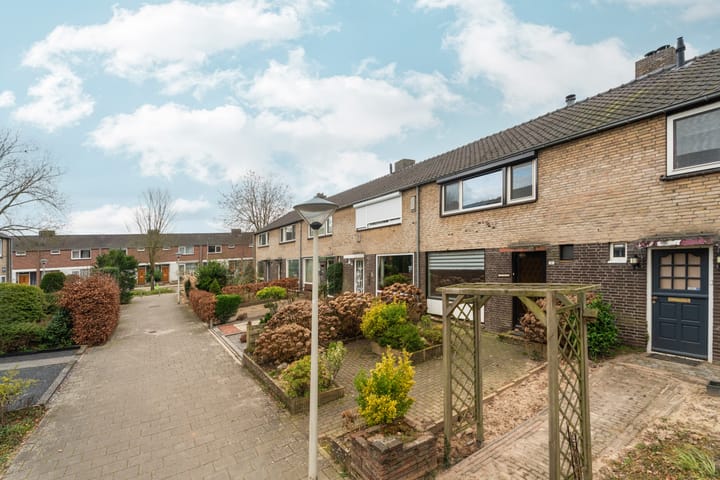 Foto 31 van Onsteinstraat 14