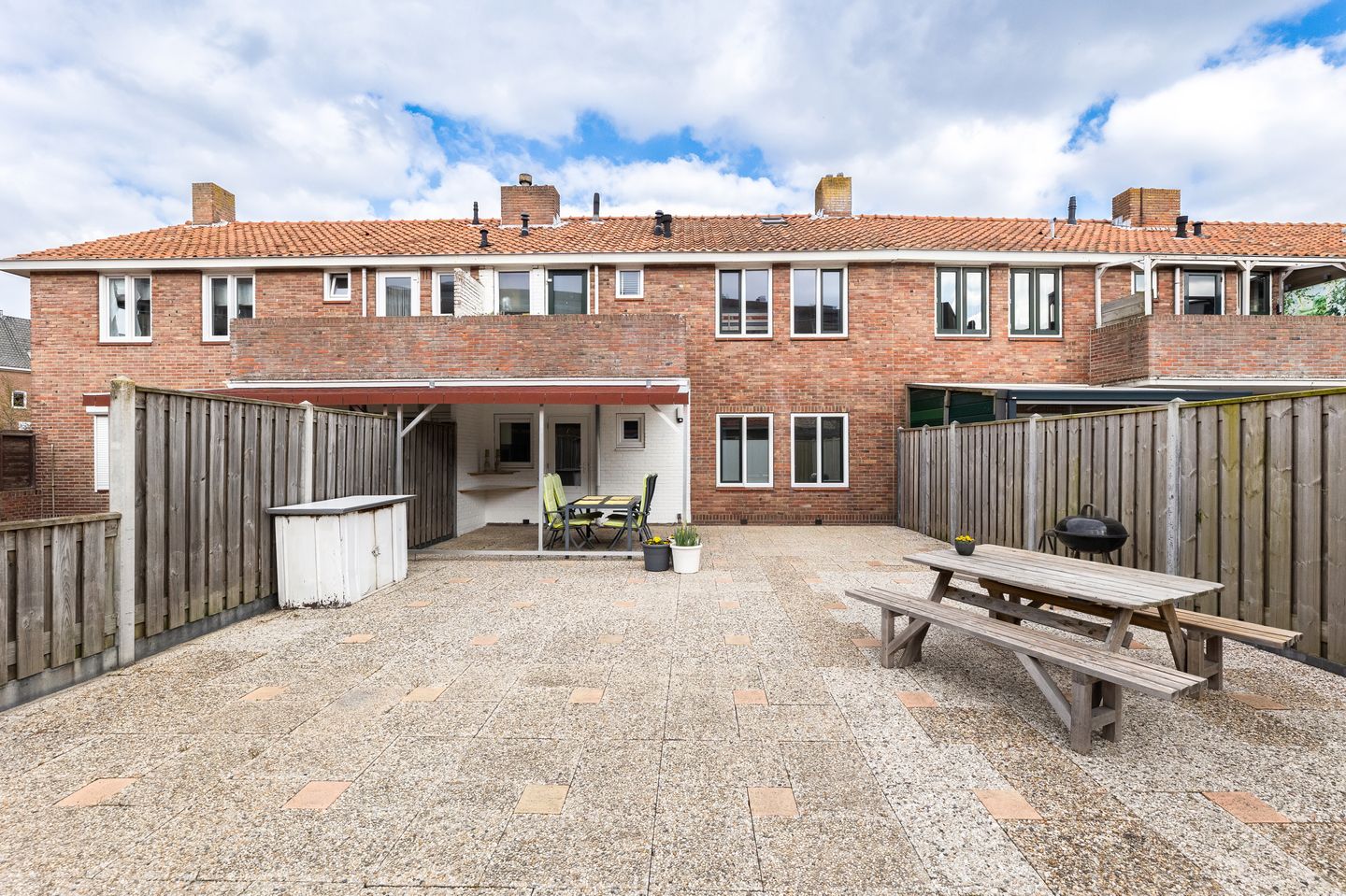 Photo 4 of Breewaterstraat 41