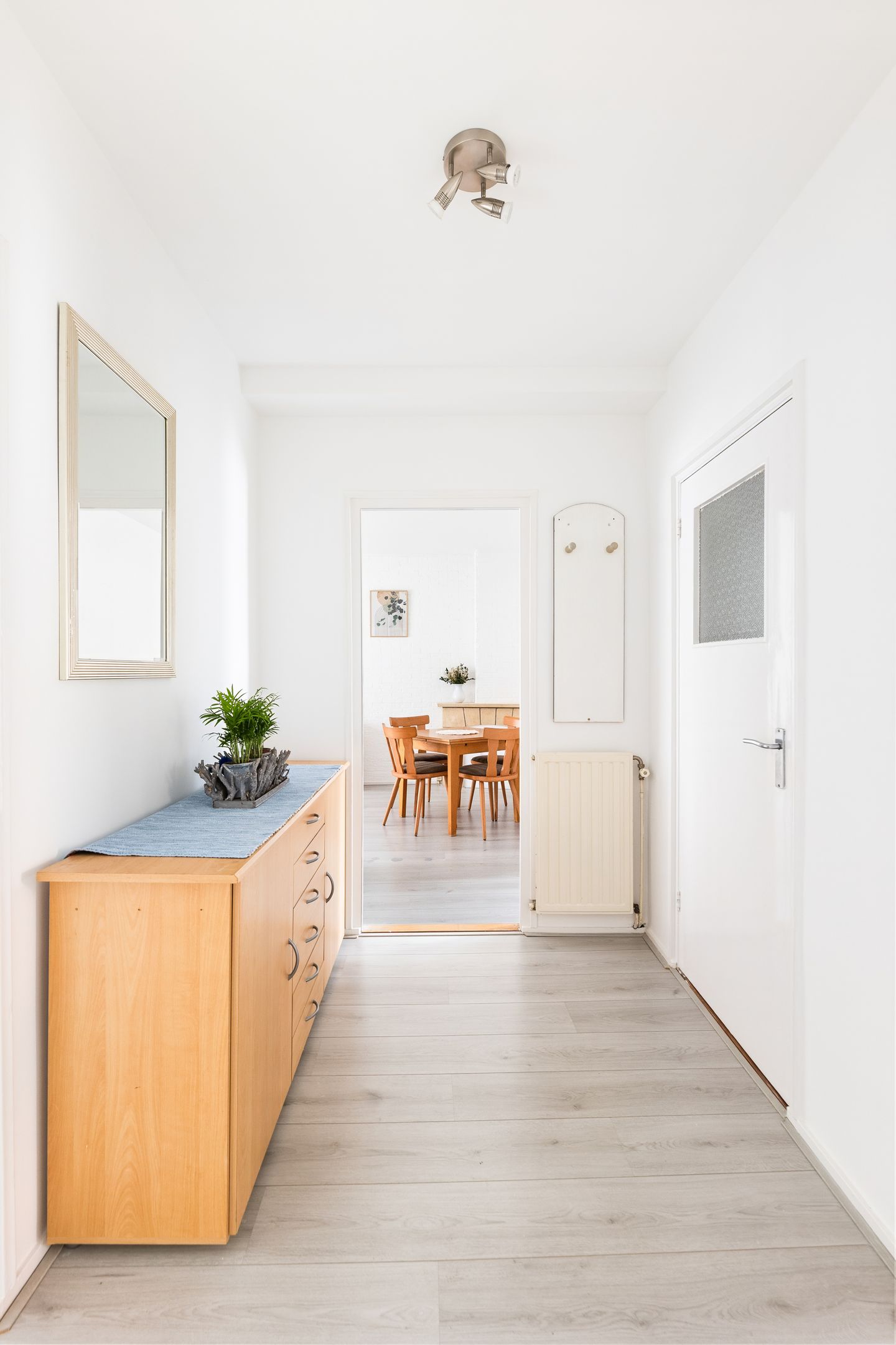 Photo 10 of Breewaterstraat 41