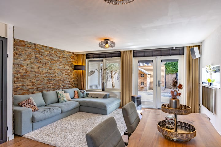 Foto 10 van Alstroemeriastraat 2